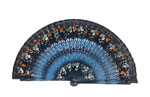 Abanicos de Madera Calada en Azul y Decorados con Flores 5.785€ #503281166AZ